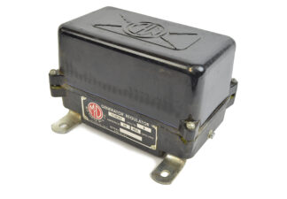 VOLTAGE REGULATOR GMC