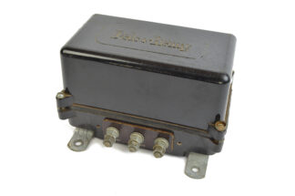 VOLTAGE REGULATOR GMC DELCO REMY